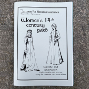 Womens 14th century Garb